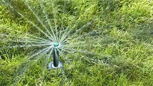 pvc-sprinklers-pop-up-irrigation-sprinkler-head-pvc-pipe-sprinkler-diy