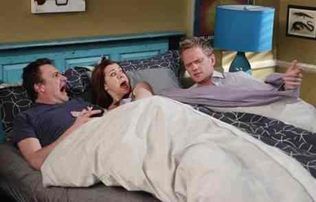 1. How-I-Met-Your-Mother-Barney-a-letto-con-Lily
