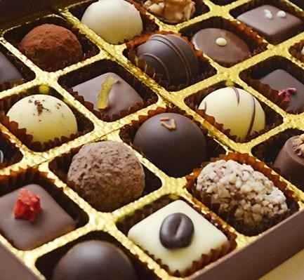 lg_201820036-luxury-chocolates