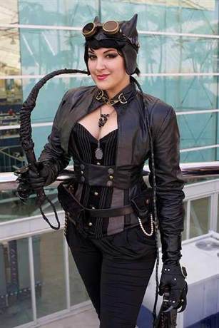 Steampunk Catwoman cosplay. Women's steampunk costumes. Who wore it best?