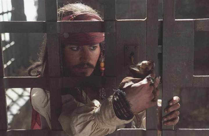 Jack-Sparrow-in-prison-in-Pirates-of-the-Caribbean-e1457480949240